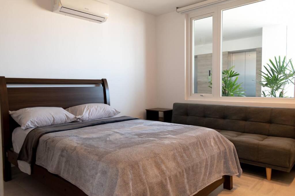 M3 Lujoso Y Comodo Departamento Con Playa 2 Piscinas Cancha De Tenis Jacuzzi Seguridad 24 Horas Manta Esterno foto